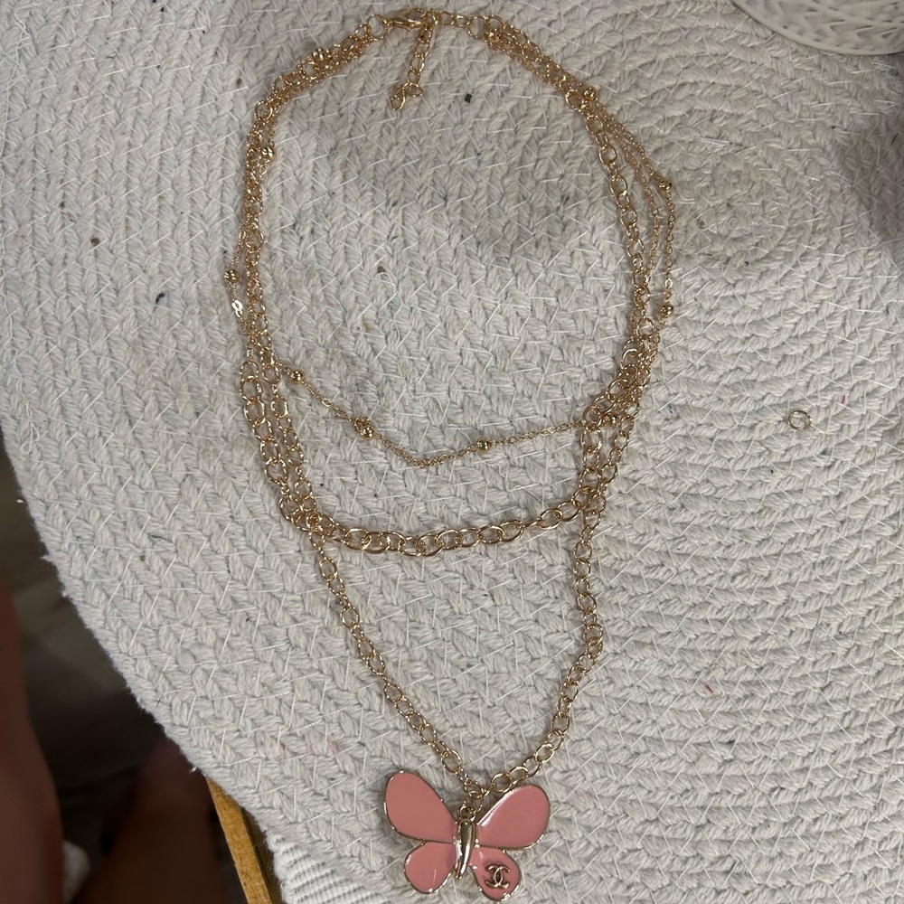 You Pick ⛏️🌟 White or Pink Butterfly Chanel Zipper pull on gold Necklace - Picture 5 of 8